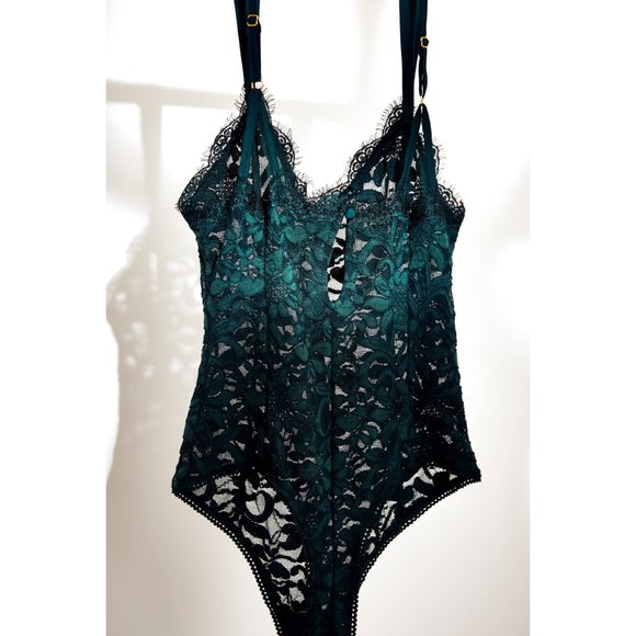 NWT Free People Bedroom Date Bodysuit /Pine Needle - Picture 2 of 6